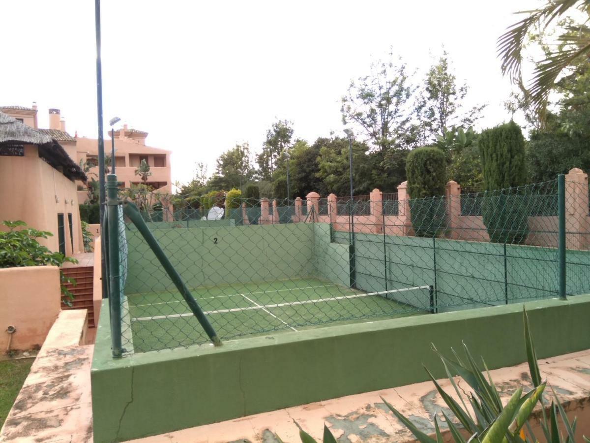 Hacienda Del Sol Beachside And Golf Apt Marbella Puerto Banus Estepona Exterior photo