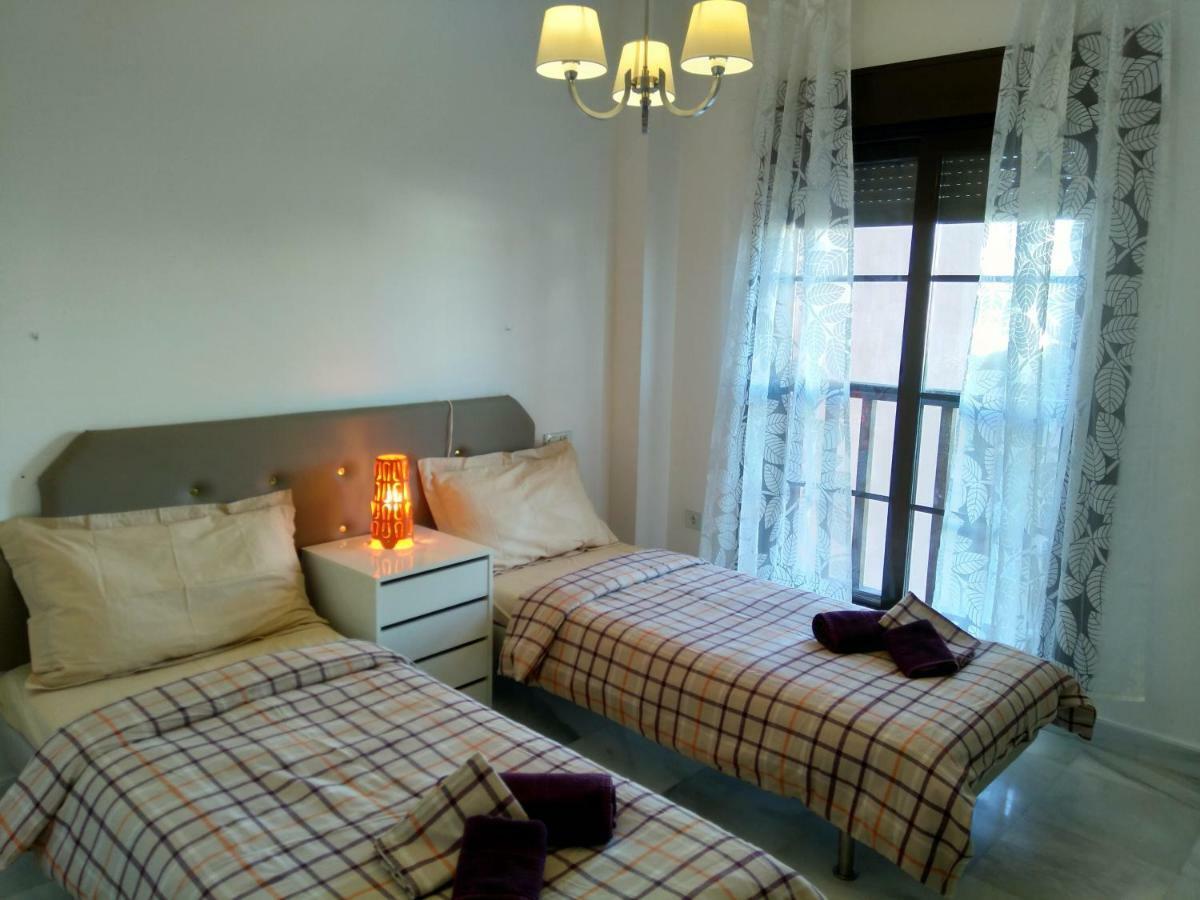 Hacienda Del Sol Beachside And Golf Apt Marbella Puerto Banus Estepona Exterior photo